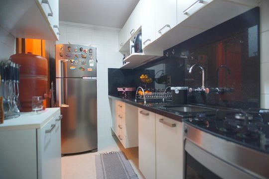 Cozinha de apartamento à venda com 2 quartos, 73m² em Passo D’areia, Porto Alegre