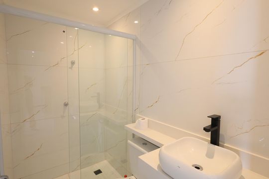 Banheiro de apartamento para alugar com 2 quartos, 38m² em Rochdale, Osasco