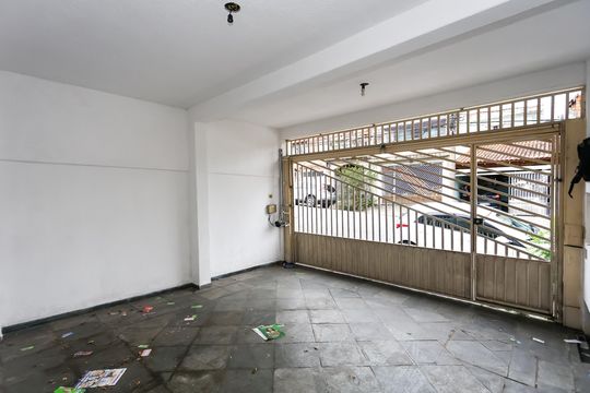 Garagem de casa para alugar com 4 quartos, 138m² em Jardim America, Taboão da Serra