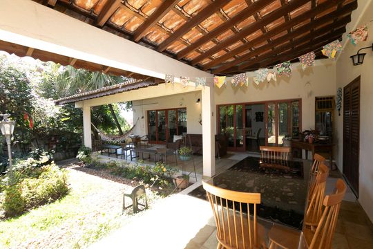 VARANDA de casa para alugar com 4 quartos, 416m² em Vila Nogueira, Campinas
