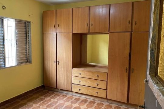 Quarto 1 de casa à venda com 3 quartos, 196m² em Quitaúna, Osasco