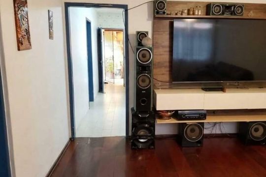 Sala de casa à venda com 3 quartos, 196m² em Quitaúna, Osasco