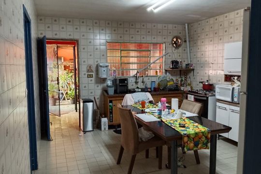Cozinha de casa à venda com 3 quartos, 196m² em Quitaúna, Osasco