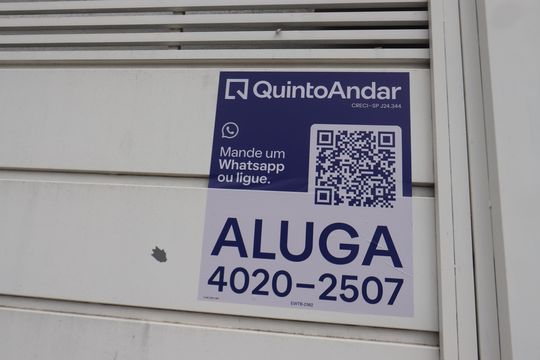 Placa de apartamento para alugar com 2 quartos, 39m² em Vila Antonieta, São Paulo