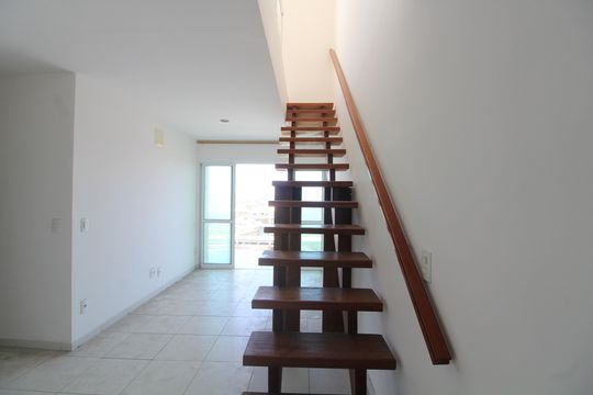 Sala 1 de apartamento para alugar com 3 quartos, 140m² em Braga, Cabo Frio