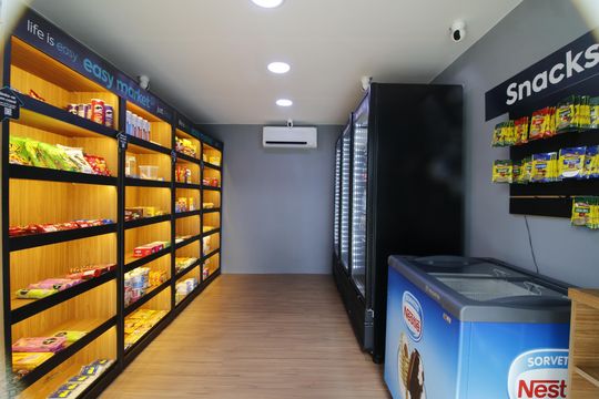 mercadinho  de apartamento à venda com 2 quartos, 68m² em Barra da Tijuca, Rio de Janeiro