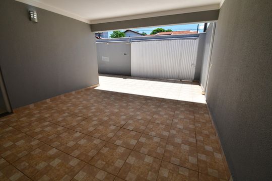 Garagem de casa para alugar com 3 quartos, 125m² em Parque São Quirino, Campinas