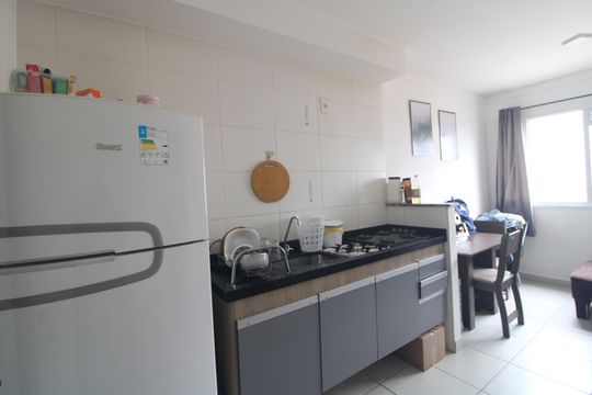 Cozinha de apartamento à venda com 1 quarto, 27m² em Jardim Cidalia, São Paulo