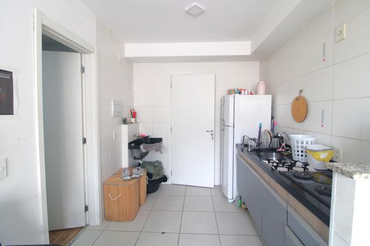 Cozinha de apartamento à venda com 1 quarto, 27m² em Jardim Cidalia, São Paulo