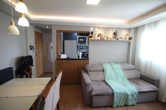 Sala de apartamento à venda com 2 quartos, 47m² em Milionários, Belo Horizonte