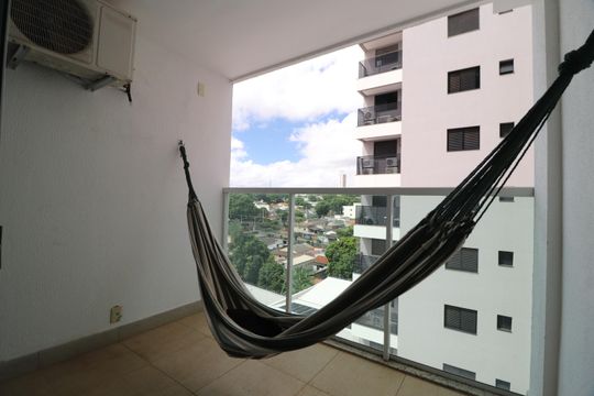 Sacada de apartamento para alugar com 3 quartos, 86m² em Tibery, Uberlândia