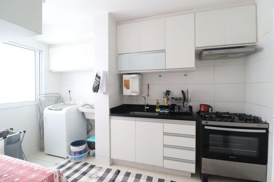 Cozinha de apartamento para alugar com 3 quartos, 86m² em Tibery, Uberlândia