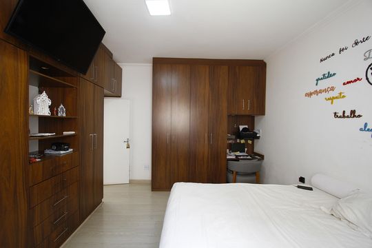 Quarto 1 de casa à venda com 5 quartos, 170m² em Betânia, Belo Horizonte