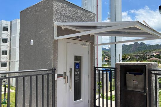 Área comum de apartamento para alugar com 2 quartos, 45m² em Taquara, Rio de Janeiro