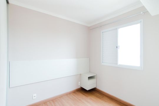 Quarto 2 de apartamento para alugar com 2 quartos, 56m² em Jardim Cocaia, Guarulhos