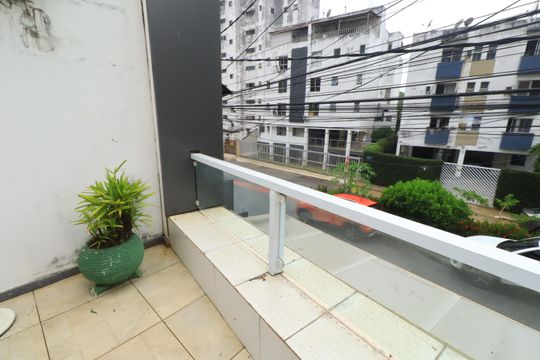 Casa para alugar com 6 quartos, 250m² em Pituba, Salvador