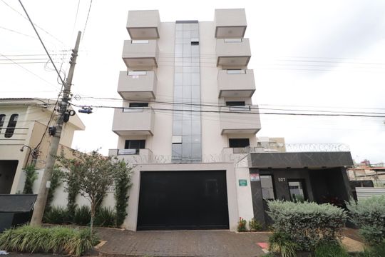 Fachada de apartamento para alugar com 2 quartos, 60m² em Osvaldo Rezende, Uberlândia