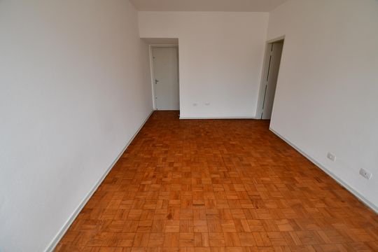 Sala de apartamento à venda com 2 quartos, 108m² em Centro, Campinas