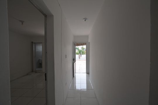 CORREDOR de casa à venda com 3 quartos, 120m² em Vila Gomes, São Paulo