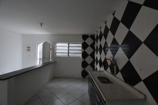 COZINHA  de casa à venda com 3 quartos, 120m² em Vila Gomes, São Paulo