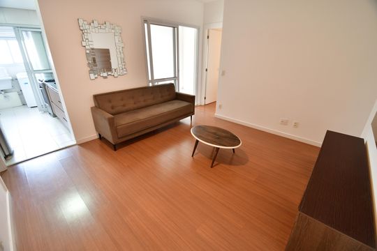 Apartamento à venda com 1 quarto, 90m² em Cambuí, Campinas