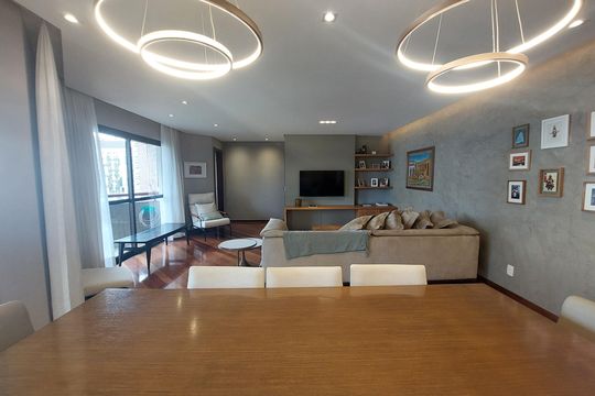 Apartamento à venda com 4 quartos, 158m² em Santo Amaro, São Paulo