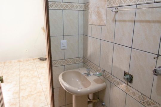 Casa para alugar com 3 quartos, 80m² em Qno 18, Brasília
