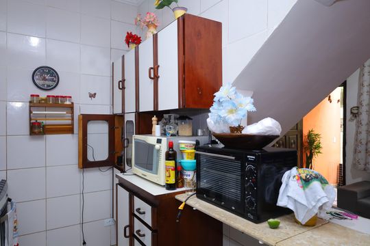 Cozinha de casa de condomínio à venda com 2 quartos, 116m² em Guaianases, São Paulo