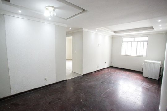 Apartamento para alugar com 2 quartos, 80m² em Taquara, Rio de Janeiro