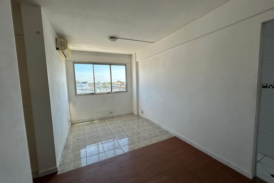 Apartamento para alugar com 2 quartos, 60m² em Realengo, Rio de Janeiro