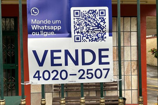 Placa de apartamento à venda com 2 quartos, 57m² em Engenho de Dentro, Rio de Janeiro