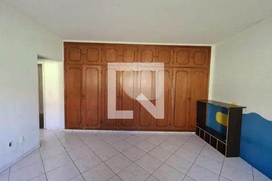 Casa para alugar com 5 quartos, 371m² em Jardim Chapadão, Campinas