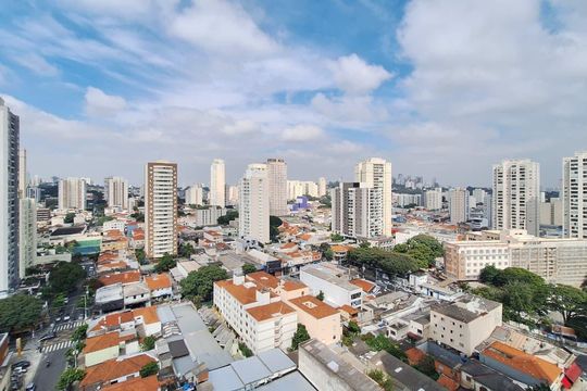 Vista  de apartamento para alugar com 1 quarto, 27m² em Vila Romana, São Paulo