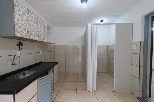 Cozinha de casa para alugar com 3 quartos, 110m² em Campos Elísios, Ribeirão Preto