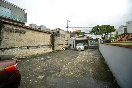 Garagem de casa à venda com 2 quartos, 440m² em Penha de França, São Paulo