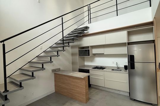 Apartamento para alugar com 2 quartos, 63m² em Lagoa Pequena, Florianópolis