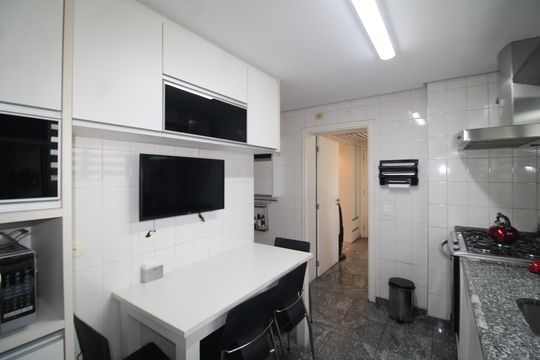 Cozinha de apartamento à venda com 4 quartos, 289m² em Água Fria, São Paulo