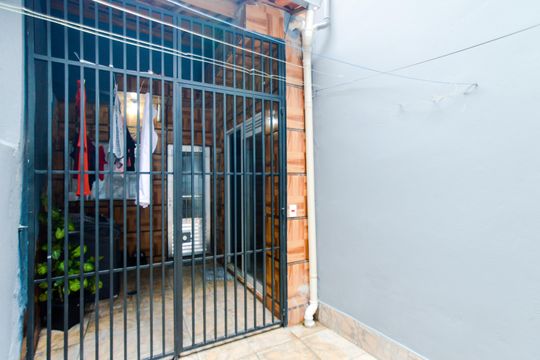 Quintal de casa à venda com 5 quartos, 335m² em Parque Sao Miguel, Guarulhos