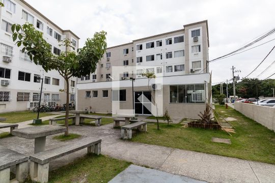 Apartamento à venda com 2 quartos, 39m² em Campo Grande, Rio de Janeiro