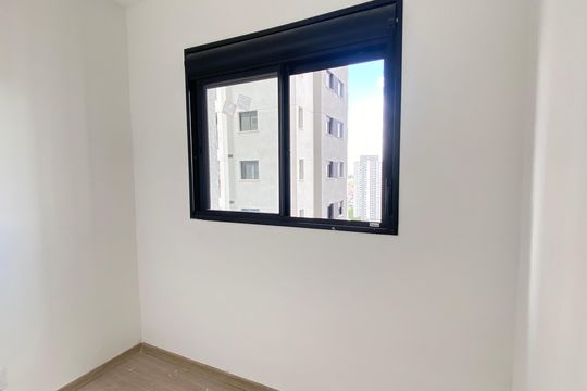 Quarto 1 de apartamento para alugar com 2 quartos, 40m² em Jaguaribe, Osasco