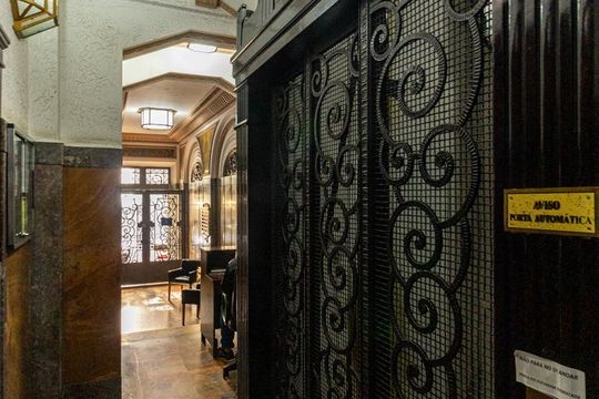 Hall de Entrada de kitnet/studio para alugar com 1 quarto, 32m² em Sé, São Paulo