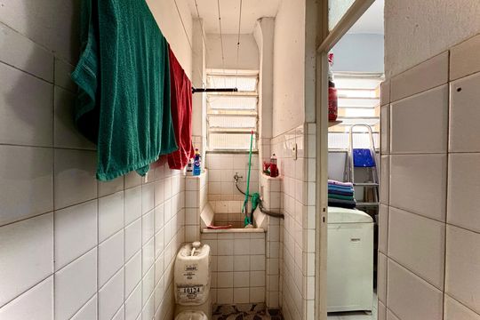 Área de serviço de apartamento à venda com 2 quartos, 57m² em Glória, Rio de Janeiro