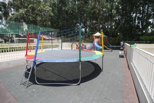 Área comum - Playground de apartamento à venda com 3 quartos, 70m² em Jardim Henriqueta, Taboão da Serra