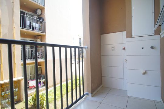 Sacada de apartamento para alugar com 3 quartos, 52m² em Feitoria, São Leopoldo