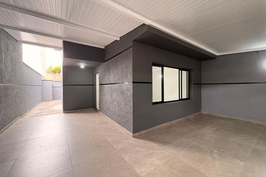 Garagem de casa à venda com 3 quartos, 159m² em Vila Homero Thon, Santo André