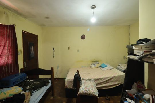 Casa à venda com 1 quarto, 236m² em Parque das Nações, Santo André