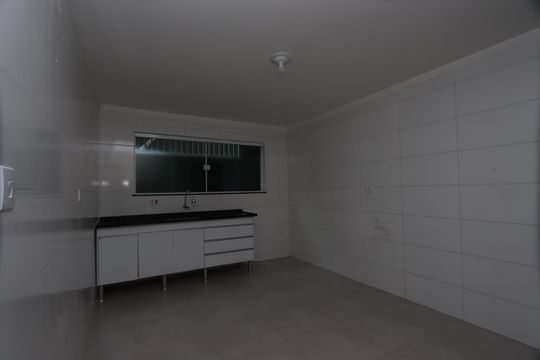 Cozinha de casa para alugar com 2 quartos, 80m² em Jardim Novo Carrao, São Paulo