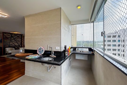 Apartamento à venda com 3 quartos, 170m² em Alto de Pinheiros, São Paulo