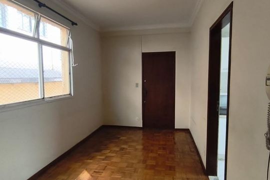 Apartamento à venda com 3 quartos, 76m² em Floresta, Belo Horizonte