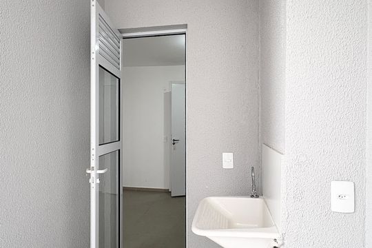 Área de Serviço/ Varanda  de apartamento para alugar com 2 quartos, 42m² em Freguesia do Ó, São Paulo
